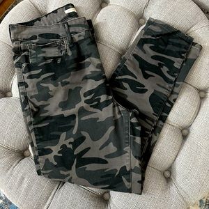 Levi’s camo jeans
